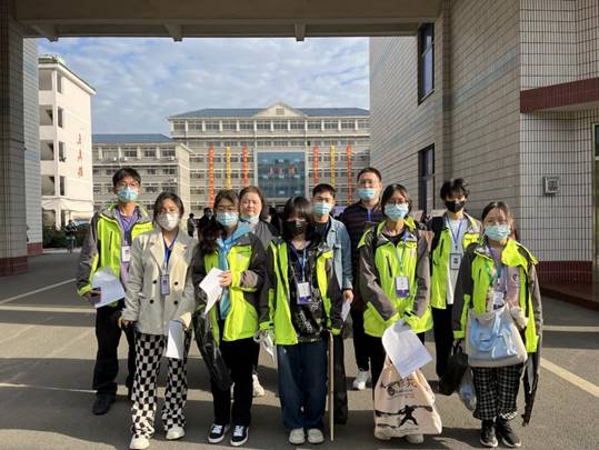 无锡金茂商校创意学部征战无锡技能大赛