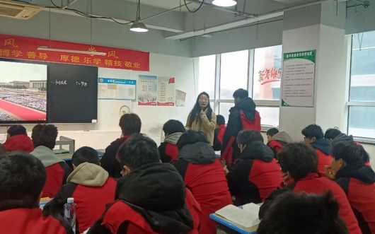 ​策马扬鞭启新程  奋楫笃行向未来  ——新学期开学我校教学工作实现良好开局